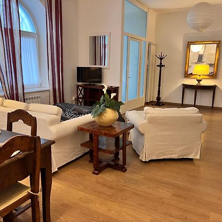 Loft With Private Parking Daire Trieste Dış mekan fotoğraf