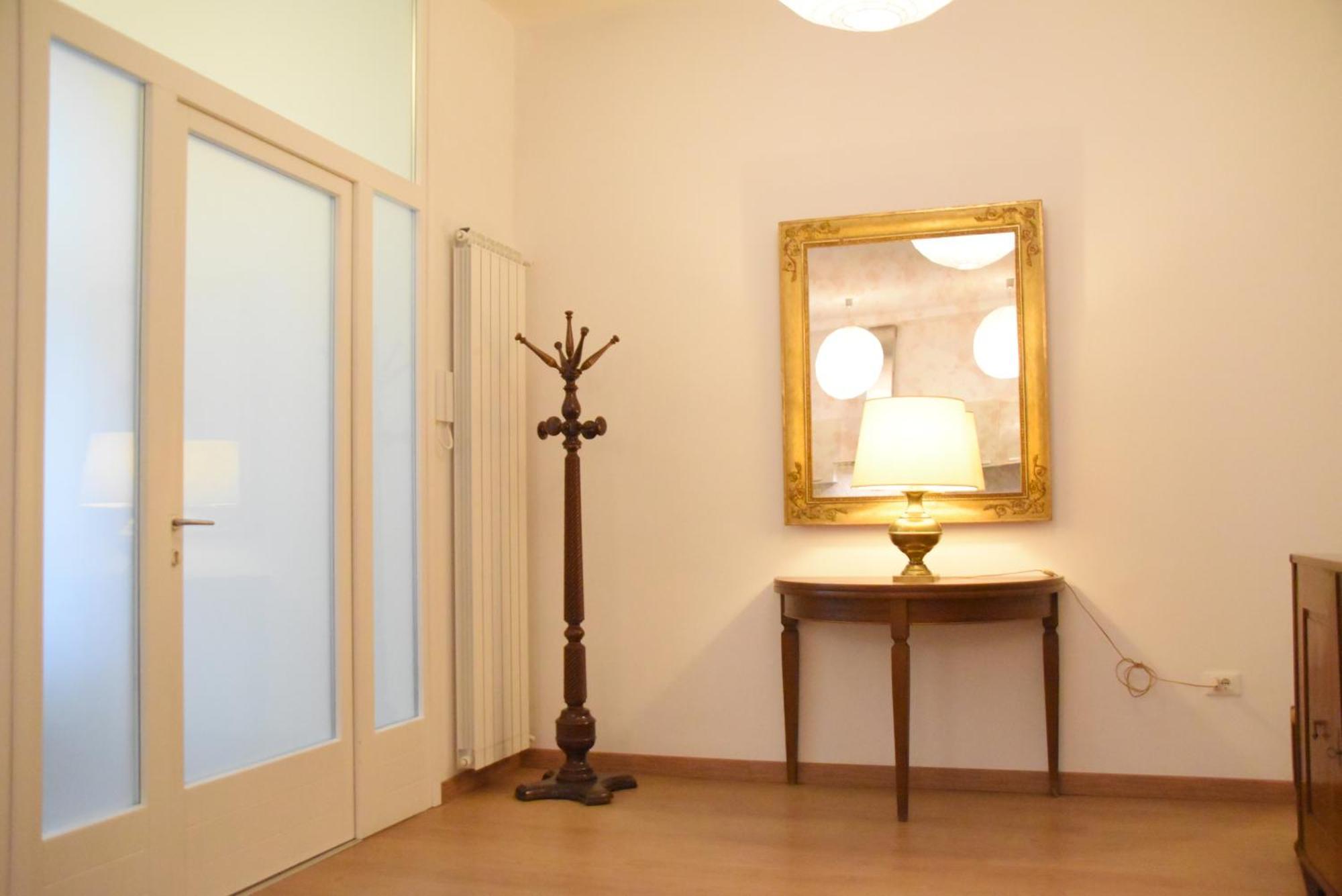 Loft With Private Parking Daire Trieste Dış mekan fotoğraf